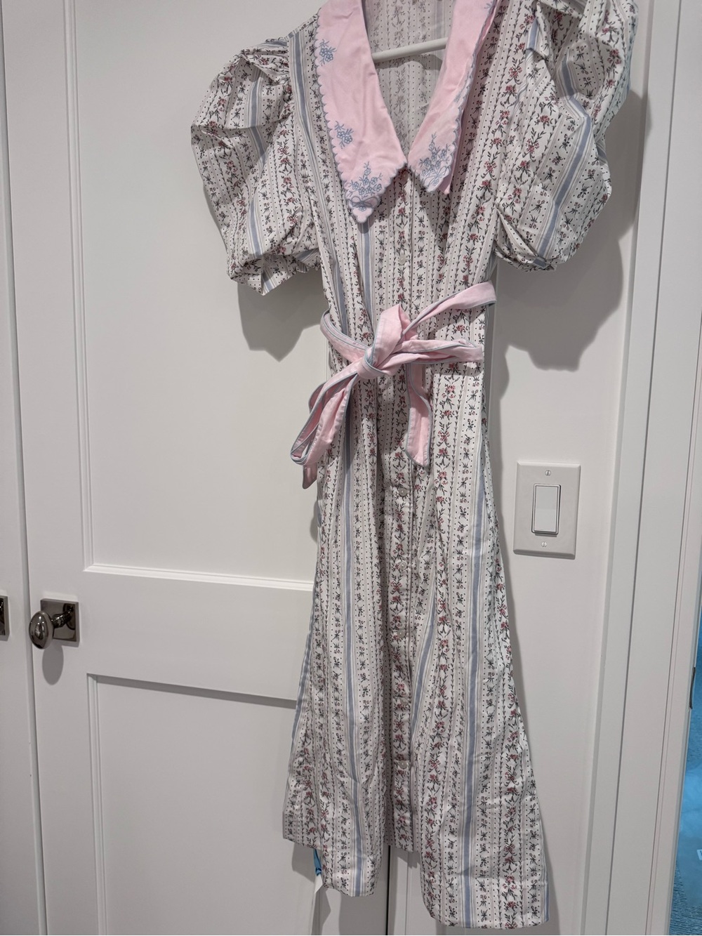 NWT Dondolo Floral Stripe Midi Dress with Pink Collar. Collab with born on fifth